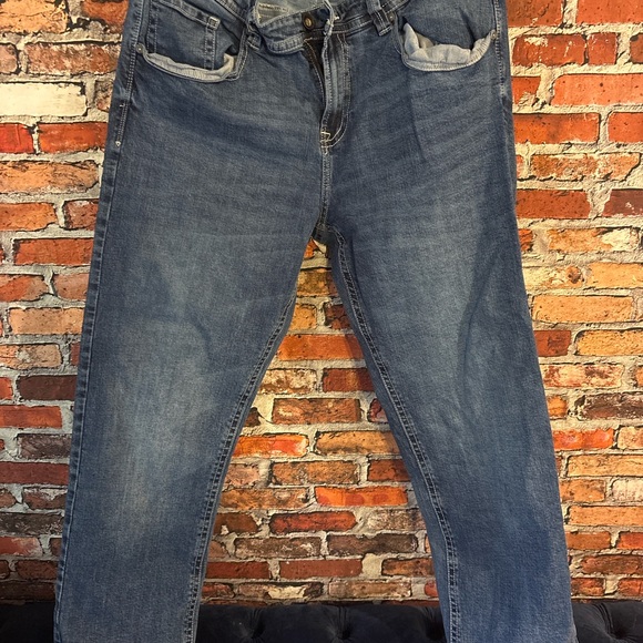 Axel Athletic Blue Jeans - Picture 1 of 4